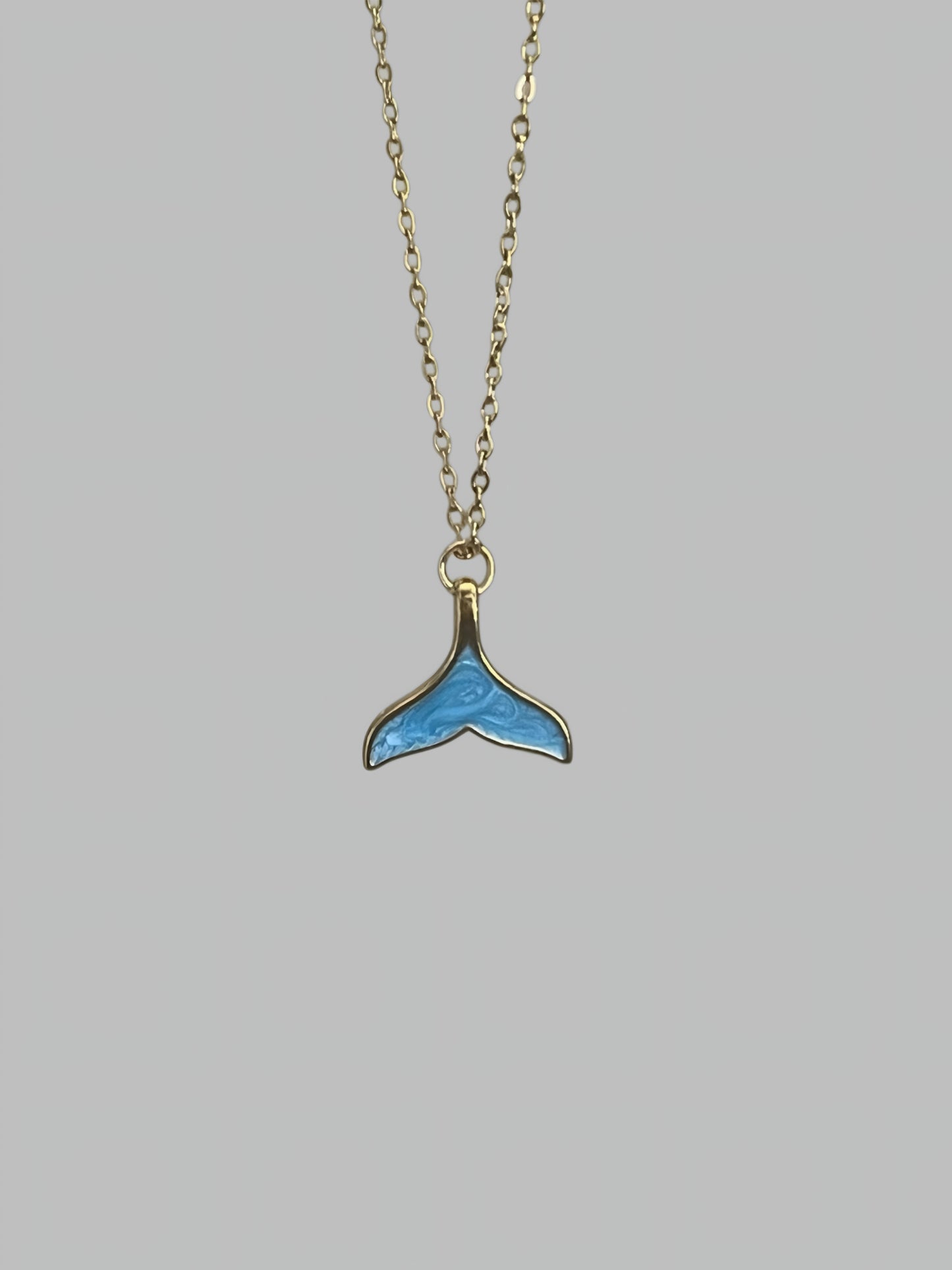 Collier Ballena Azul