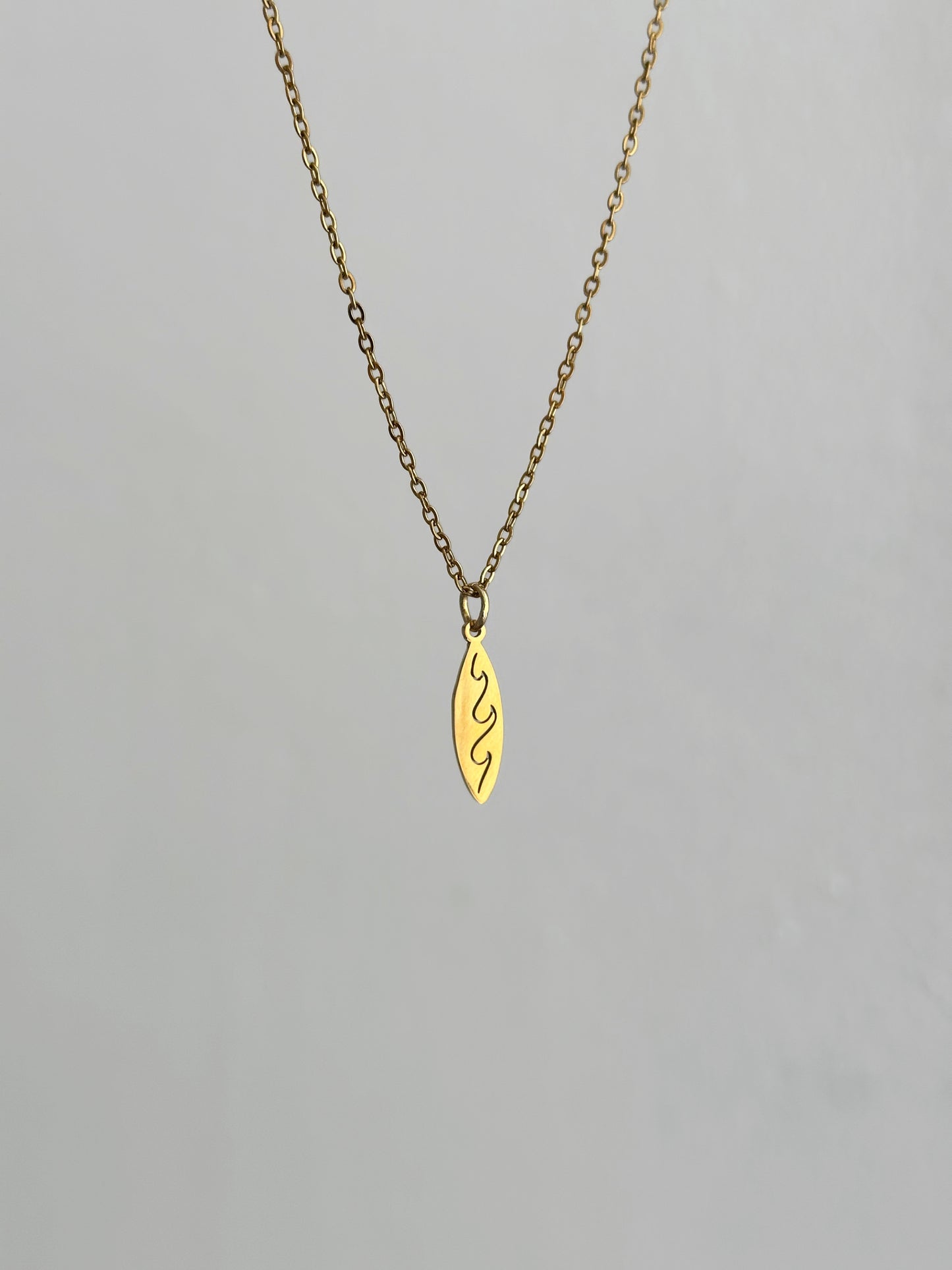 Collier planche de surf